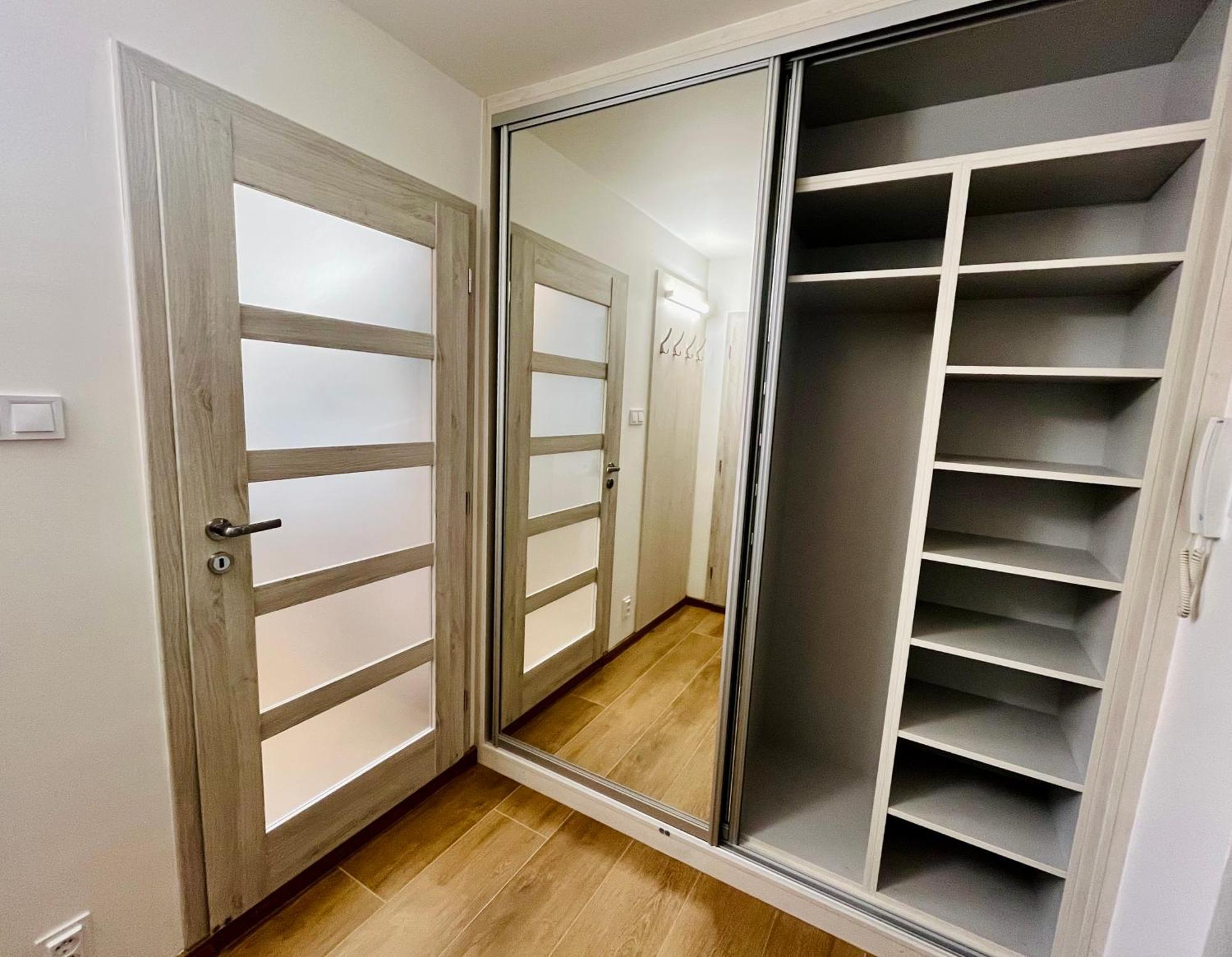 Pleasant Basement Apartmán
